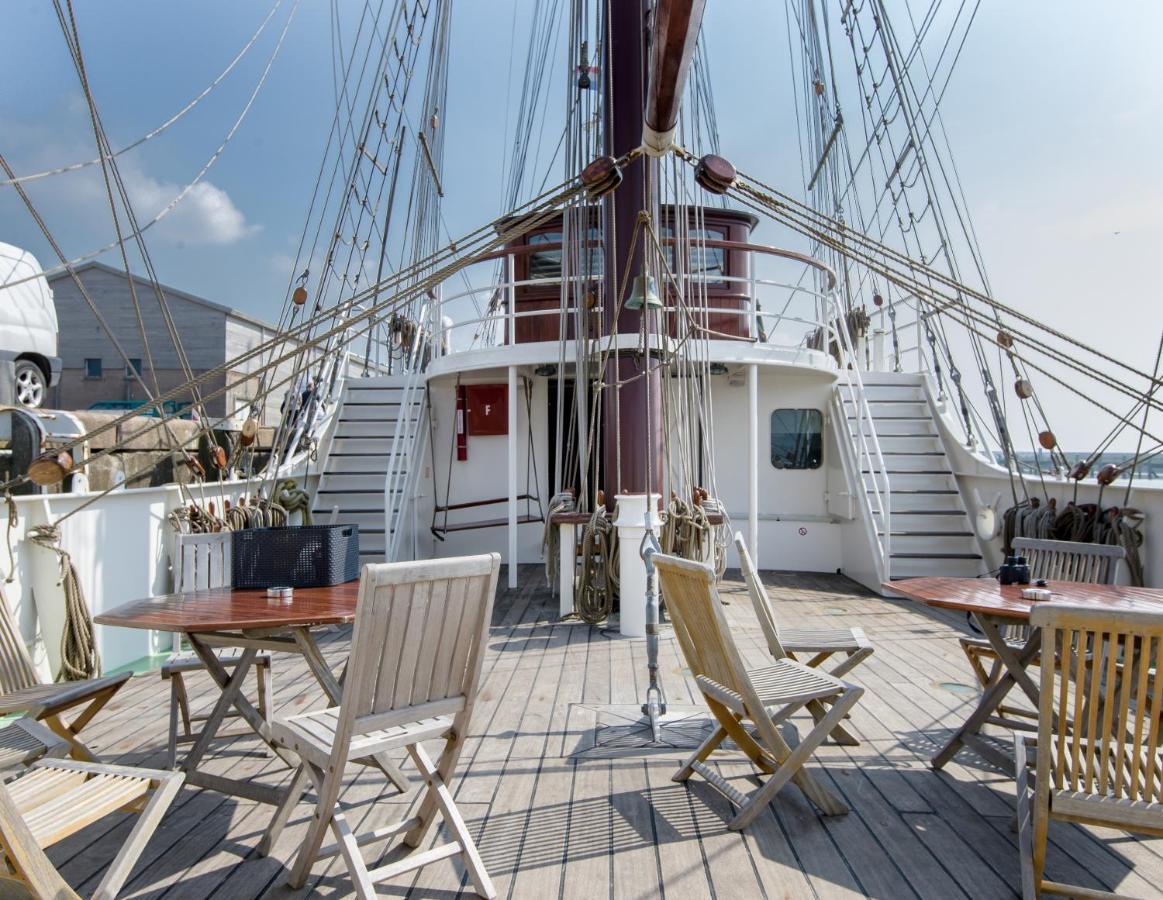 Tallship Artemis