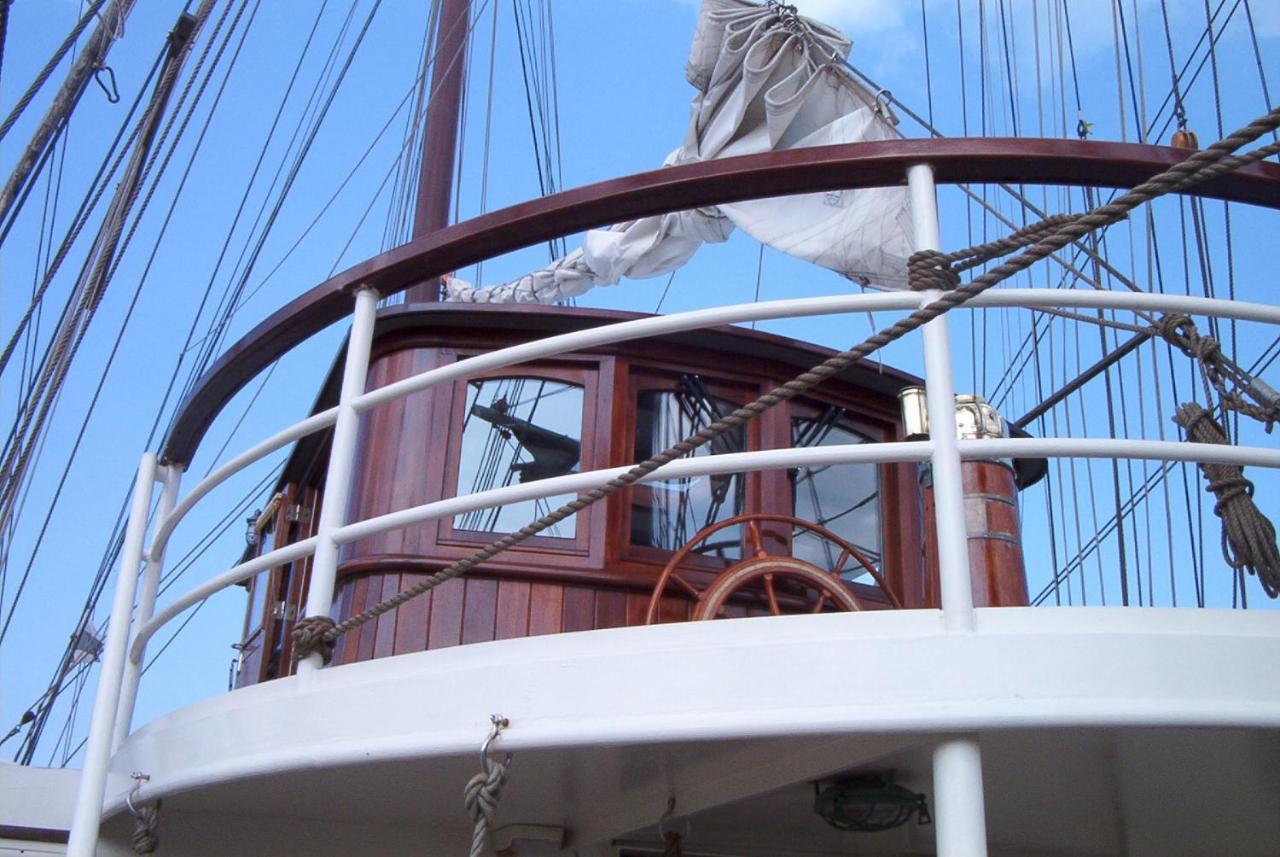 Tallship Artemis *